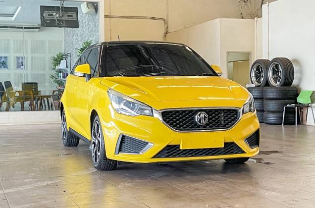 MG3 1.5 V (Sunroof) (Twotone) (MNC) AT