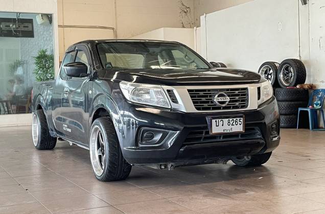 NP300 Navara King Cab 2.5 S MT