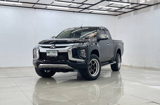 Triton All New Mega Cab 2.4 GLS Plus (MY19) MT