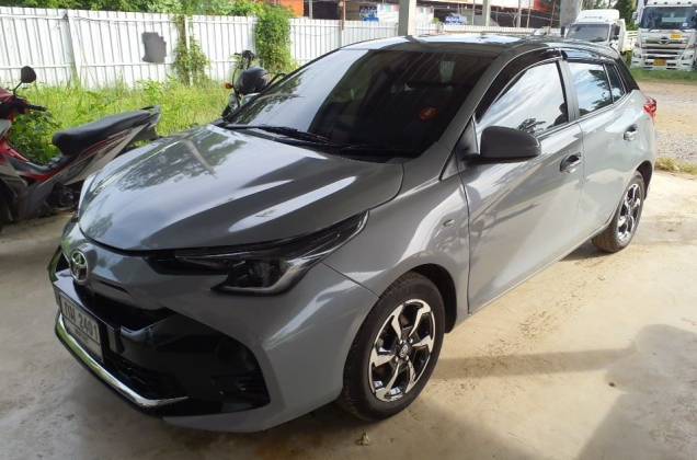 Yaris 1.2 Premium (MY23) AT