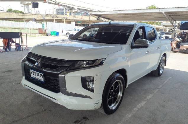 Triton All New Mega Cab 2.5 GLX (MY20) MT