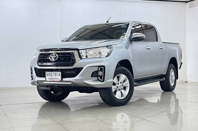 Hilux Revo Double Cab 2.4 E Prerunner (MY18) AT