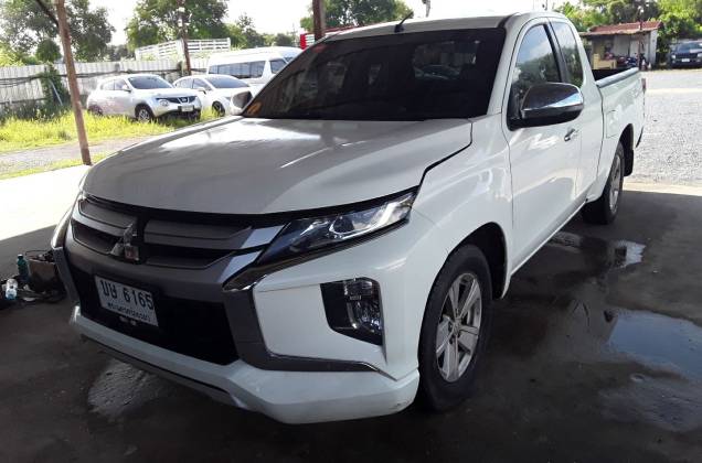 Triton All New Mega Cab 2.5 GLX (MY20) MT
