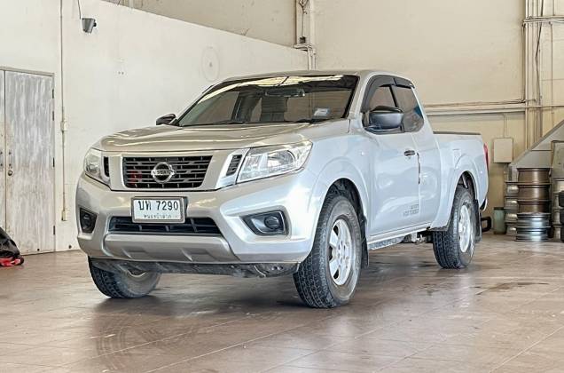 NP300 Navara King Cab 2.5 S MT*